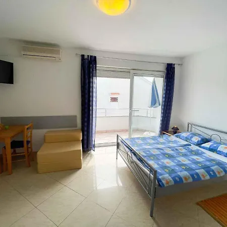 Apartment In 41602