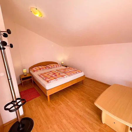 In 41602 Lejlighed *