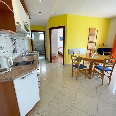 Apartamento In 41602 Dramalj